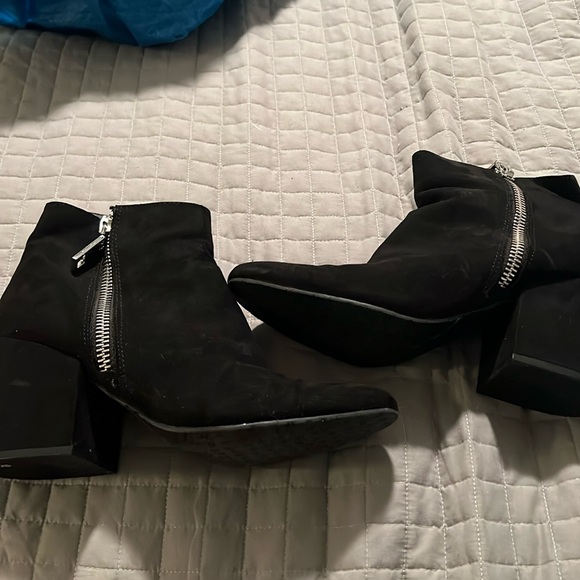 DV by Dolce Vita Shoes - Dolce vita ankle boots with side zip